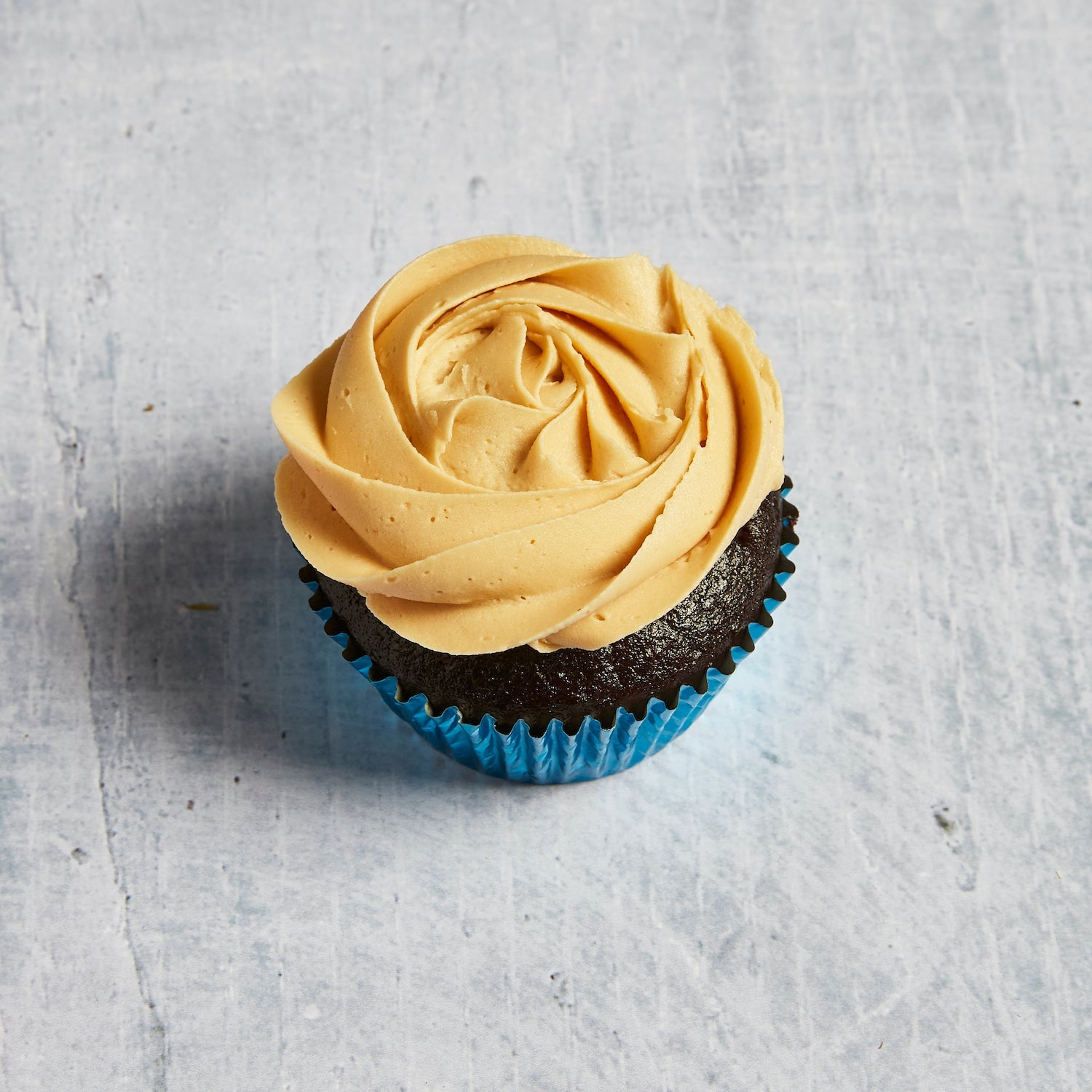 Schokoladen Cupcake mit Erdnussbutter-Frosting | vegan | Barcomi's ... Schokoladen Cupcake mit Erdnussbutter-Frosting | vegan | Barcomi's ...