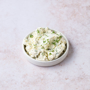 Angemachter Frischkäse | Meerrettich, Kapern & Dill - Cynthia Barcomi's Onlineshop