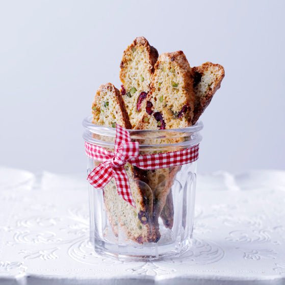 Cranberry-Pistazien-Biscotti - Cynthia Barcomi's Onlineshop