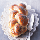 Hefezopf - Cynthia Barcomi's Onlineshop