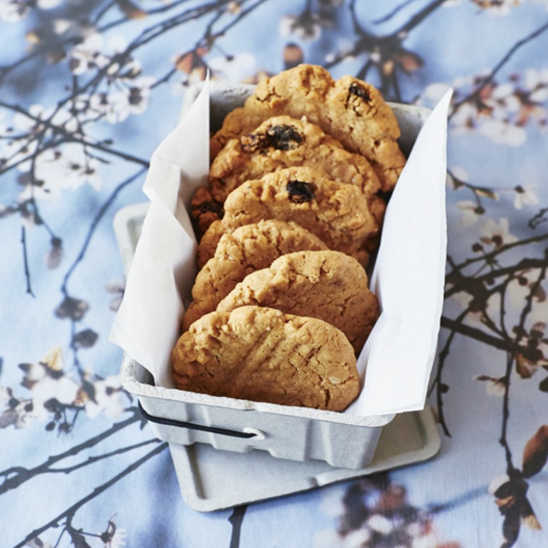 Set of book "Modern baking" & baking tray "Bomb-Proof"